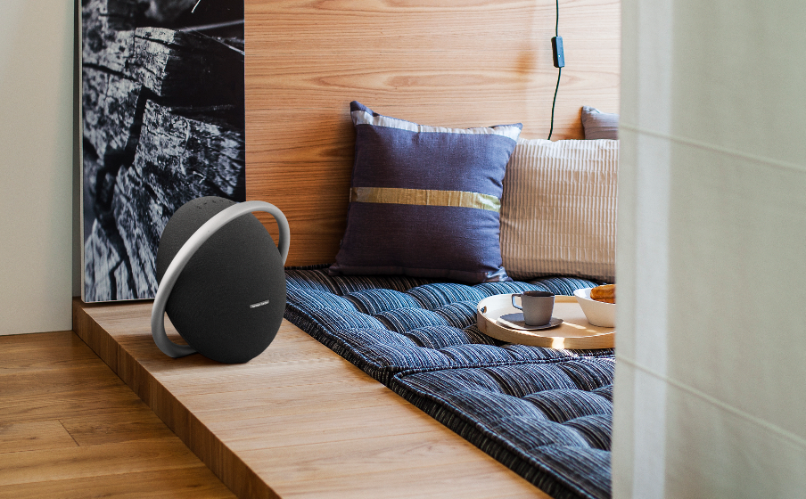 harman／kardon WirelessSpeaker OnyxStudio Harman Kardon Onyx Studio 8 | Caixa de som estéreo portátil com